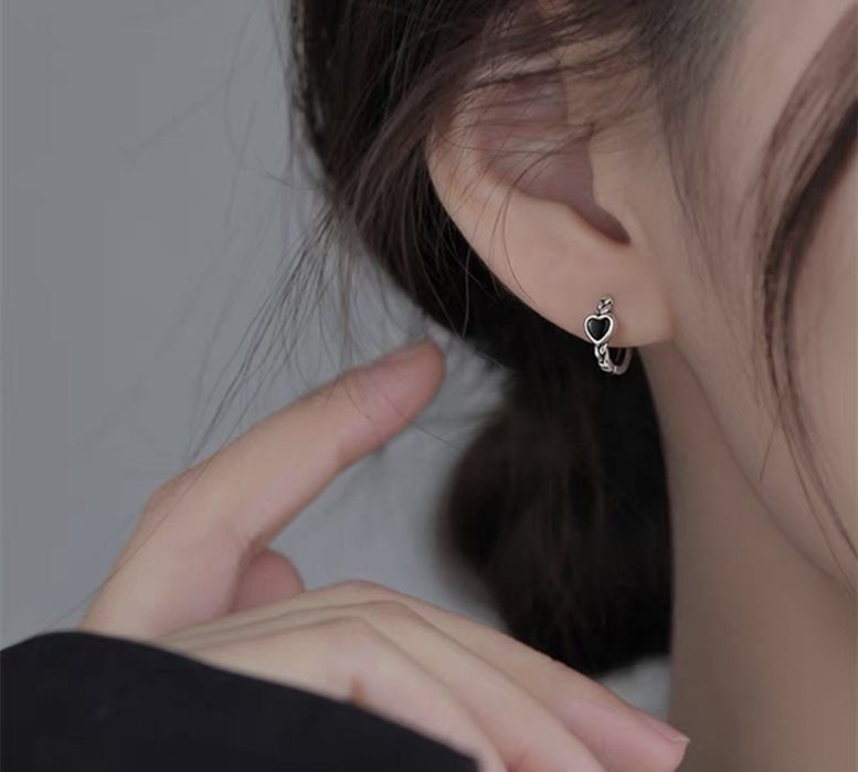 Сережки срібло срібні кільця сердечко серце 925