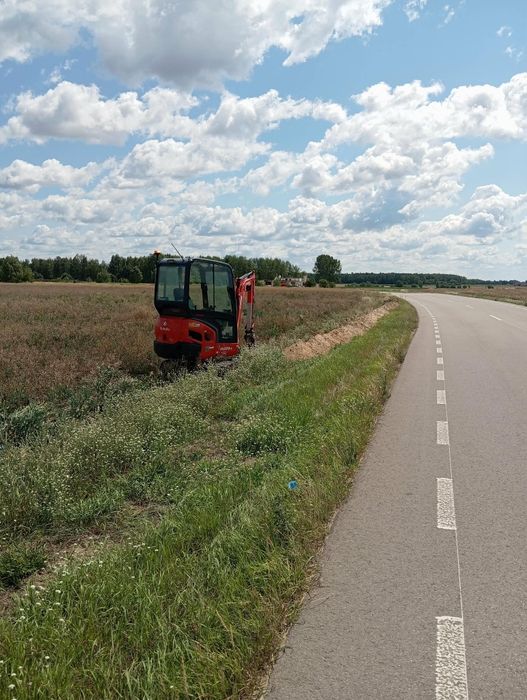 Usługi minikoparką wywrotką bus 3.5T