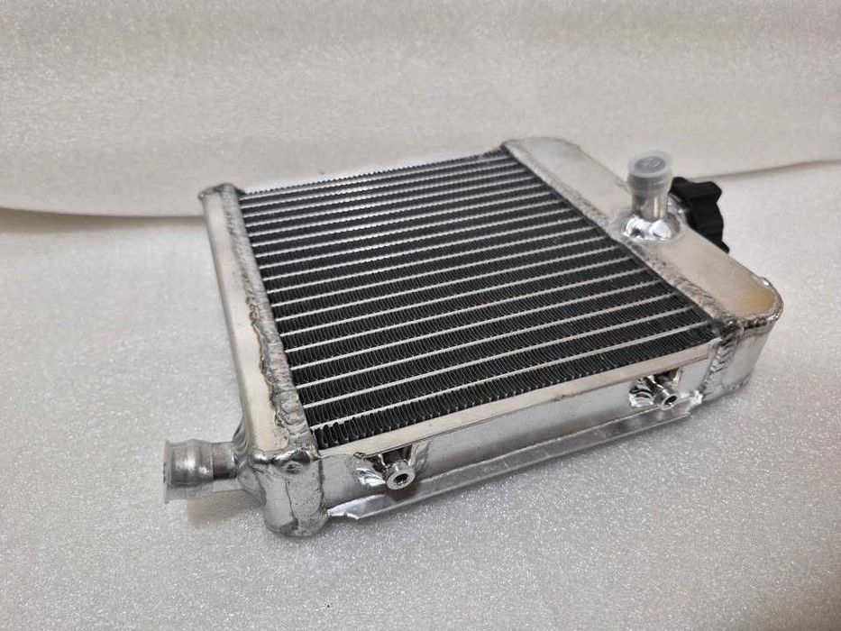 Radiador Aluminio Casal 6V/ RZ/ Magnum/ Fera