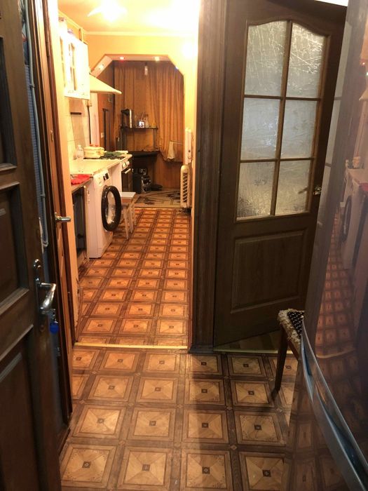 Здам квартиру, подобо, місяць, два. Метро Деміївська Документи ,