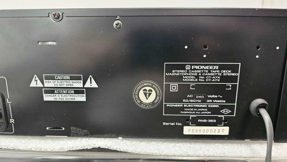 Пропоную майже нову касетну деку Pioneer CT-A7X