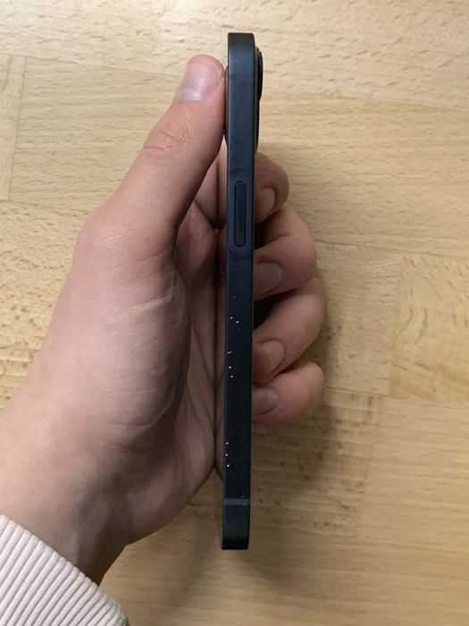 Iphone 13 midnigtback 128gb neverlock/Айфон 13 128гб neverlock Акумулятор 80%