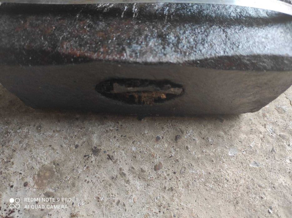 Молот      Кувалда. - 6 кг.