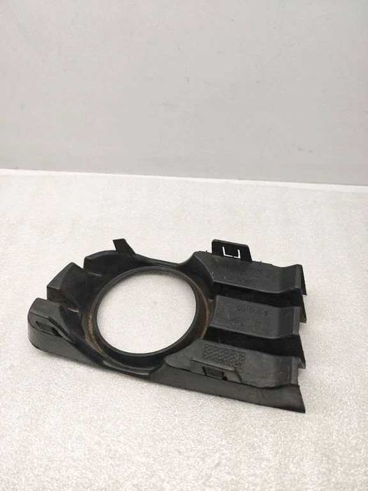 Renault Megane II 2002 Grelha Inferior Frontal de Três Peças 8200115118 RWL30540