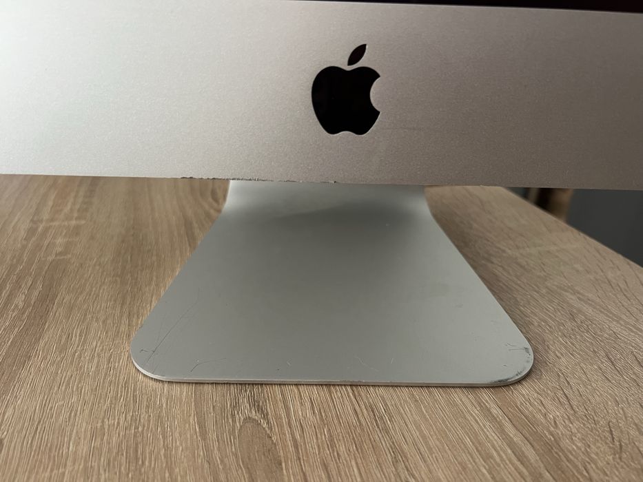 Apple iMac 21,5” i5 8gb ram ssd