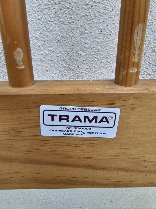 Cama para bebe com gaveta por baixo