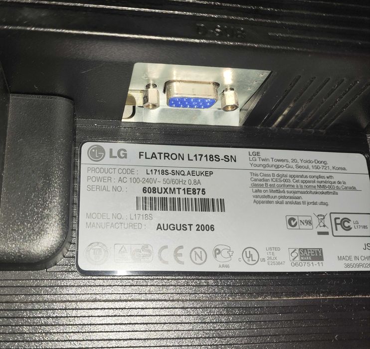 Monitor LG  Flatron l1718s-sn