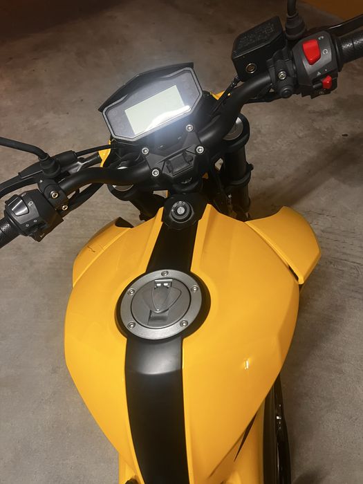 Keeway Rkf 125 poucos Km