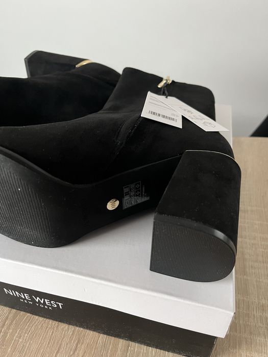 Nowe botki czarne zamszowe Nine West 40 na słubku obcas kozaki suwak