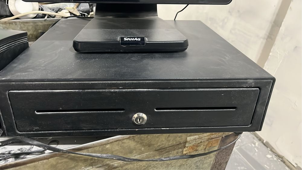 Pos com gaveta e impressora
