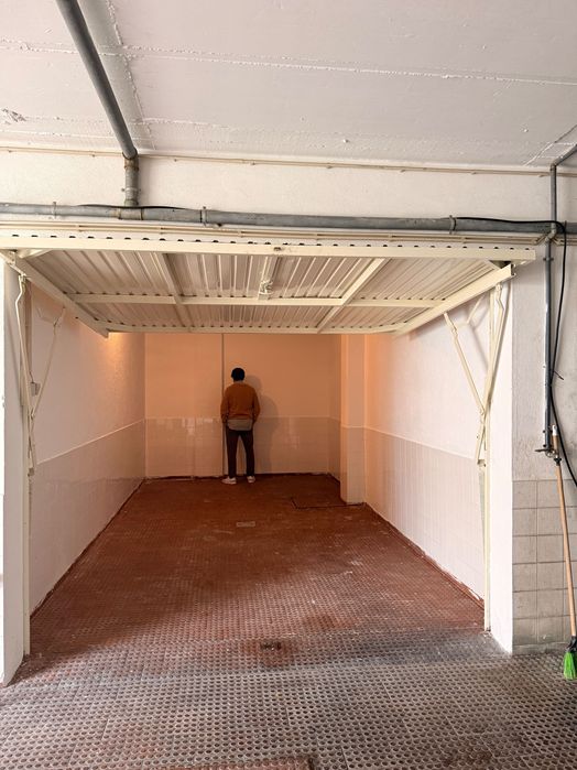 Aluga-se Garagem Alcochete