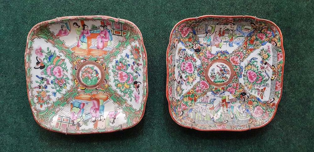 Pair of antique Mandarin square-shaped polychrome plates