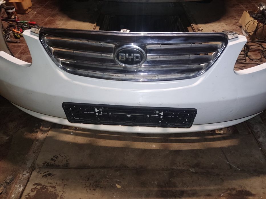 Бампер BYD F-3 1,5