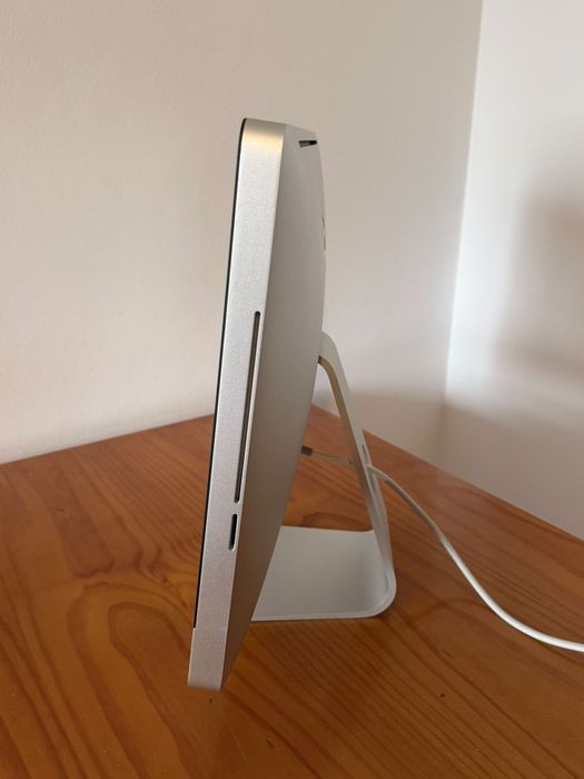 iMac 21.5" meados 2011 + teclado