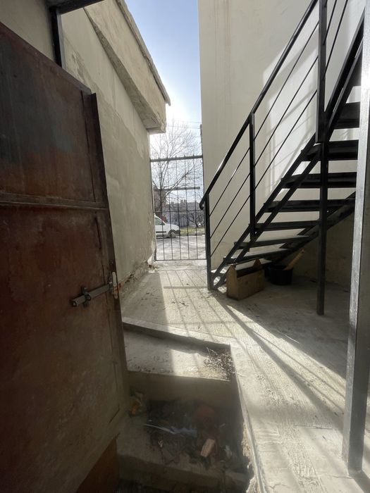 Склад напівпідвал