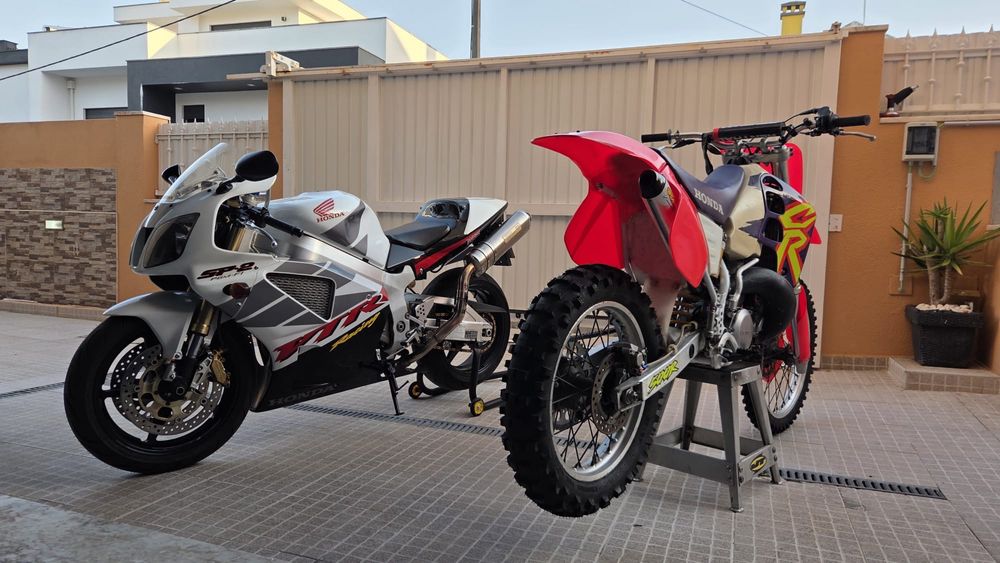 Honda CR500 e VTR1000