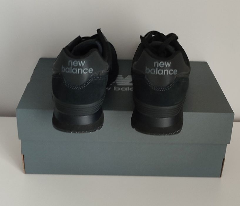 Продам кросівки New Balance 574