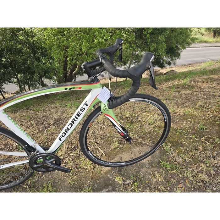 Bicicleta de carbono fondriest 11x2v