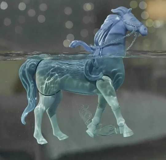 Frozen, cavalo Nokk que movimenta-se