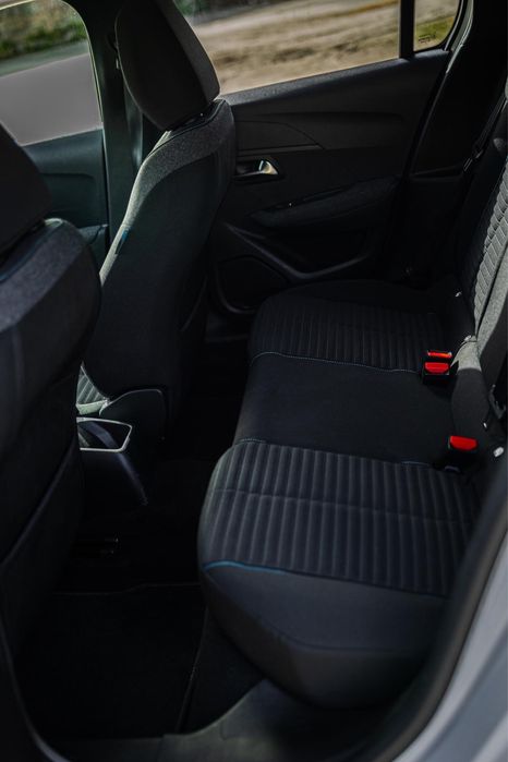 Peugeot 208 imaculado super economico