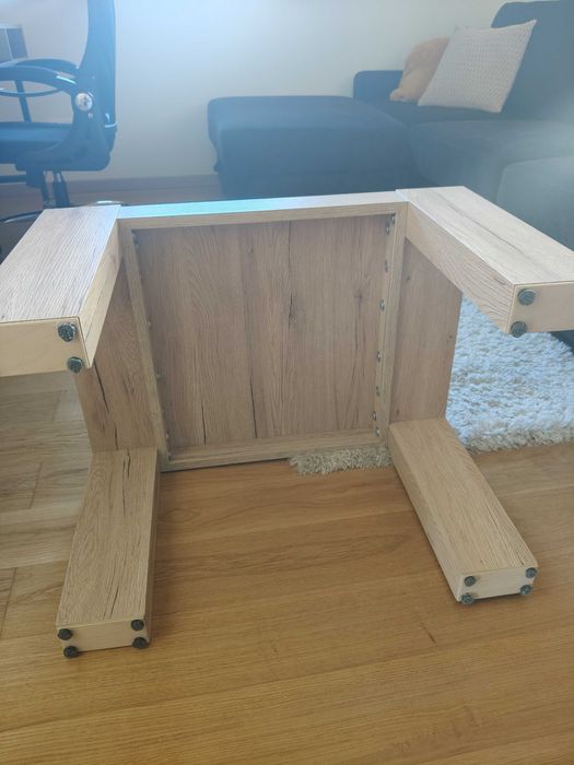 Stolik kawowy 70x50 wys.45. 320zł