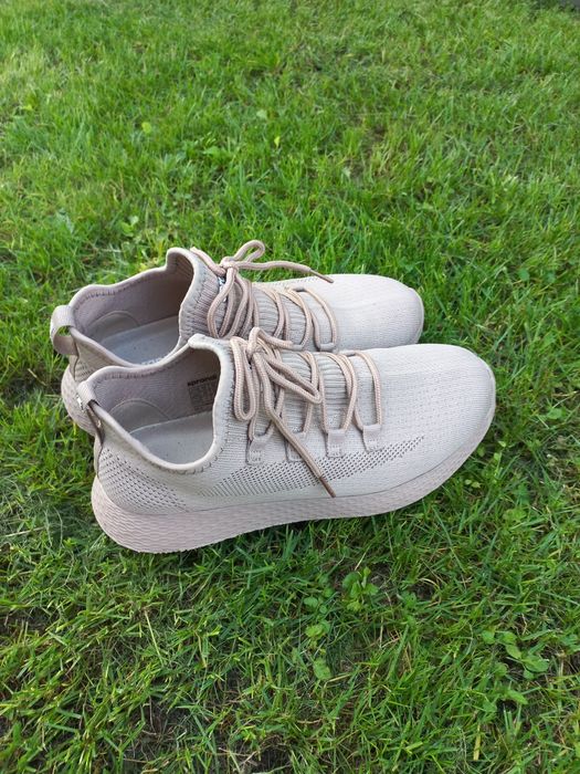 Sneakersy damskie r39