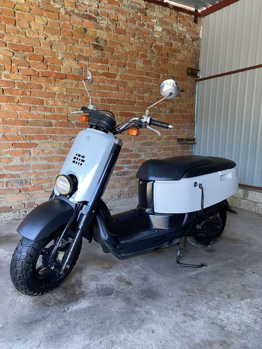 Yamaha VOX  49 куб. см