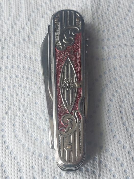 Stary scyzoryk kolekcjonerski
