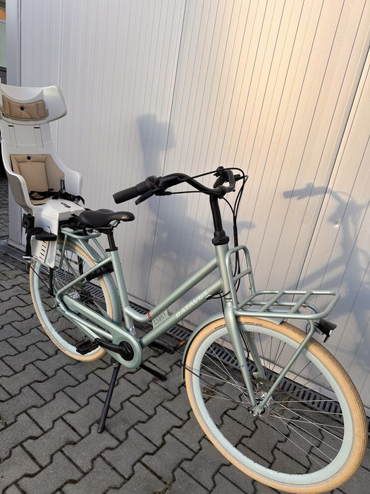 Rower miejski - damka BATAVUS z fotelikiem BOBIKE