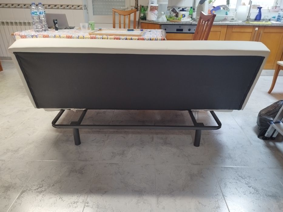 Sofá cama a renovar