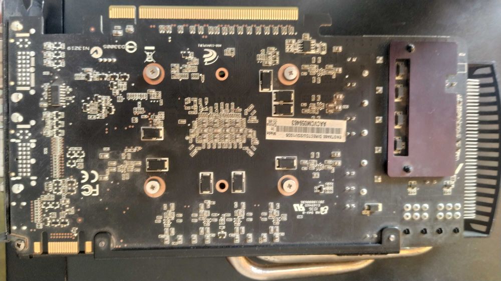 Відеокарта Asus GeForce GTX 460 1Gb.