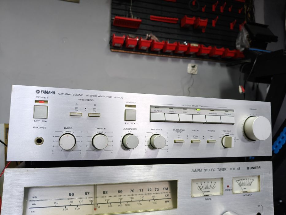 Wzmacniacz Yamaha a-500 top