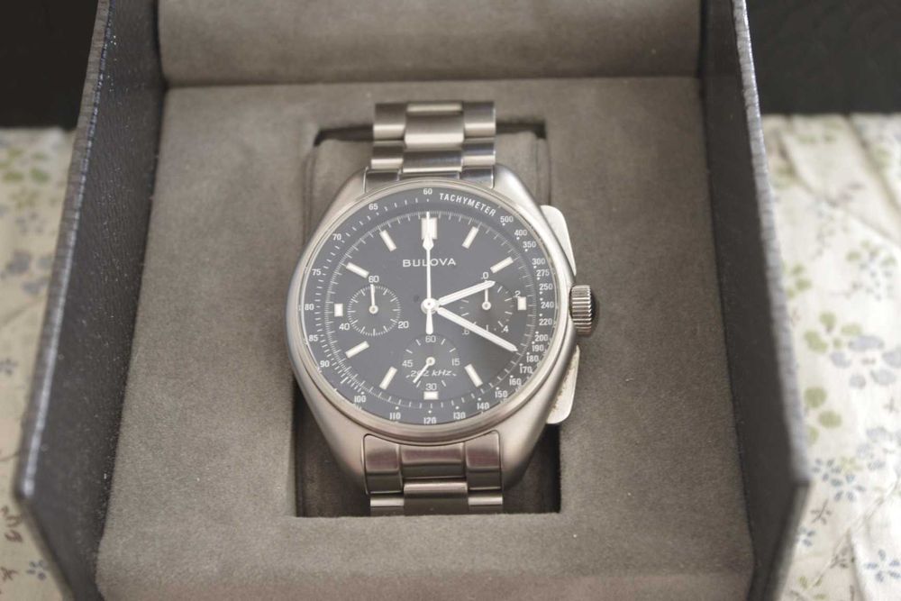 Bulowa moonwatch