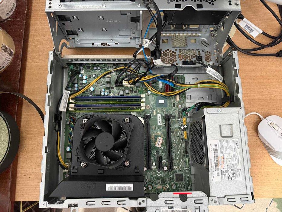 Lenovo ThinkCentre M910s i5-6500 | SSD256 SAMSUNG | 8GB DDR4