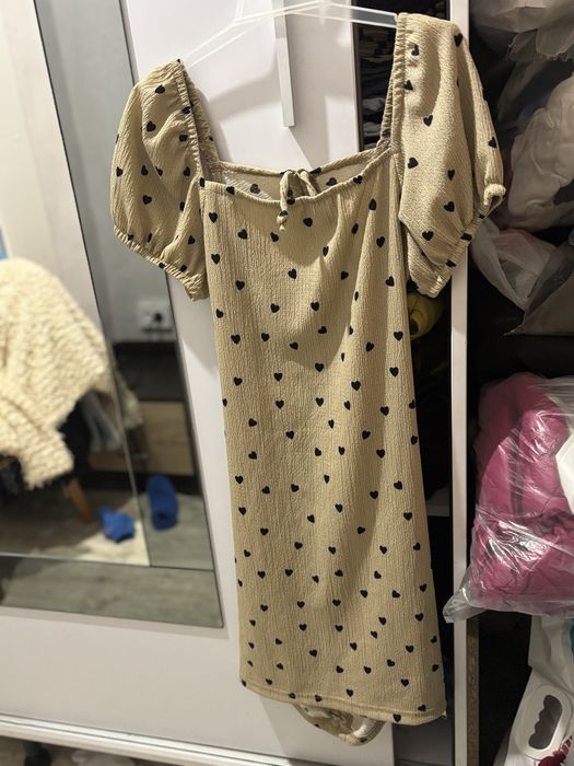 Платья по 200 грн