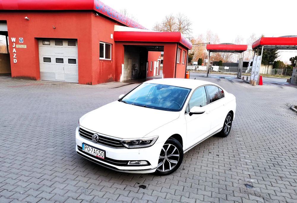 Volkswagen Passat 2.0 TDI 150KM HIGHLINE Ładny Biały Full Opcja Zarejestrowany
