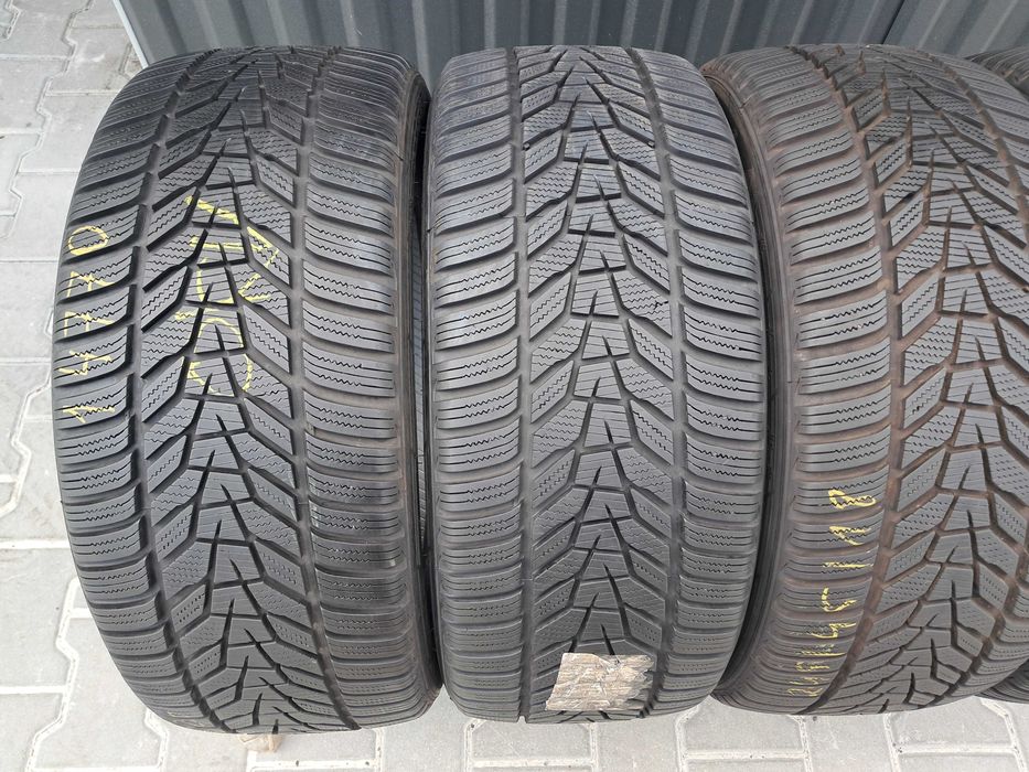 Резина зимова, 245/45 R18 Hankook Winter I'Cept Evo 3 (арт. 14770)