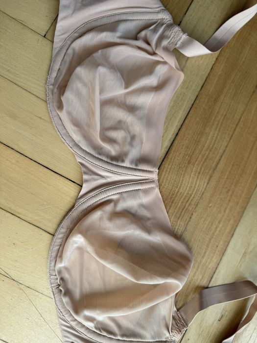 SKIMS бюстгалтер 34DDD/75EF