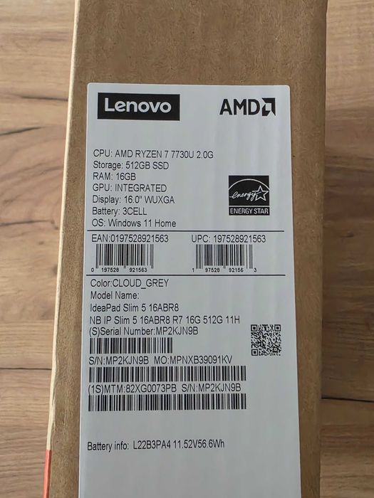 Laptop Lenovo IdeaPad Slim 5 16ABR8