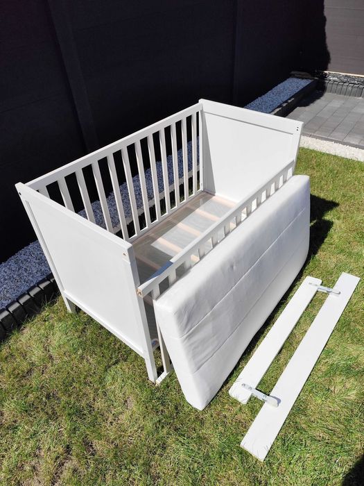 Łóżeczko niemowlęce IKEA SUNDVIK + materac