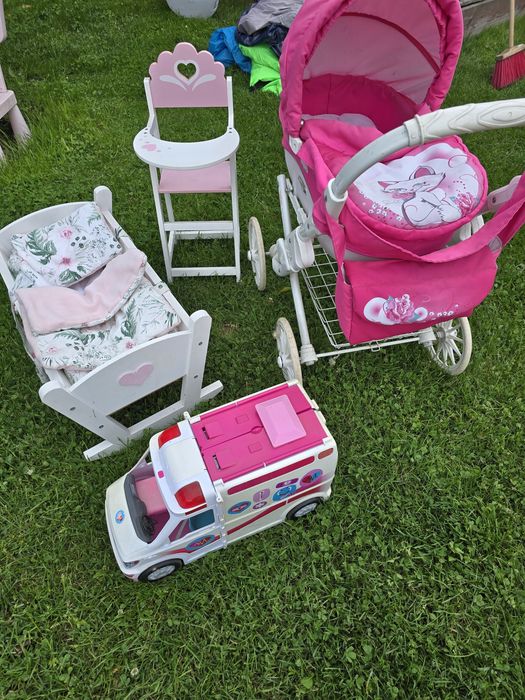 Zabawki wózek kołyska karetka barbie  zestaw