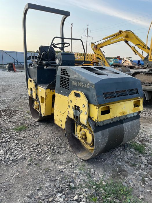 Каток Bomag BV100AD3