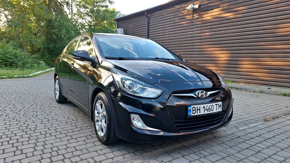 Hyundai Accent 2012г Автомат 1.6