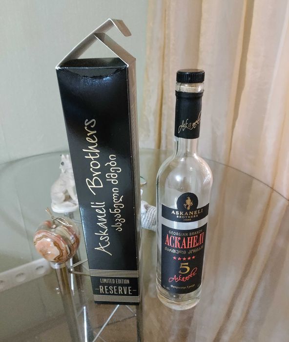 Коробка-упаковка от Hennessy с бутылкой 0,7 литра