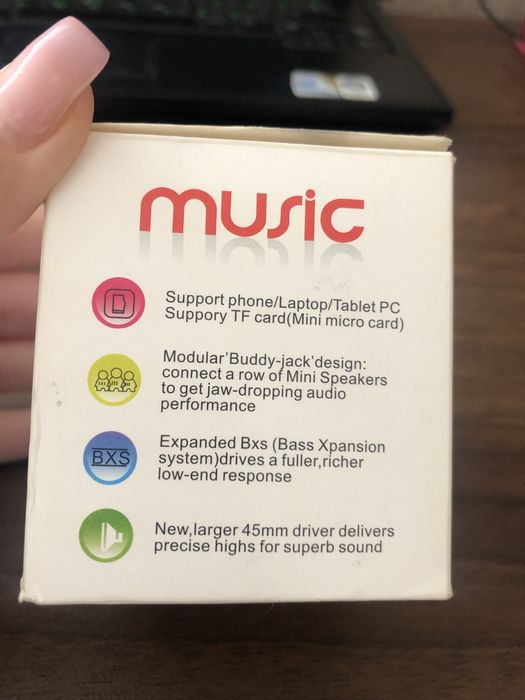 Маленькая портативная колонка