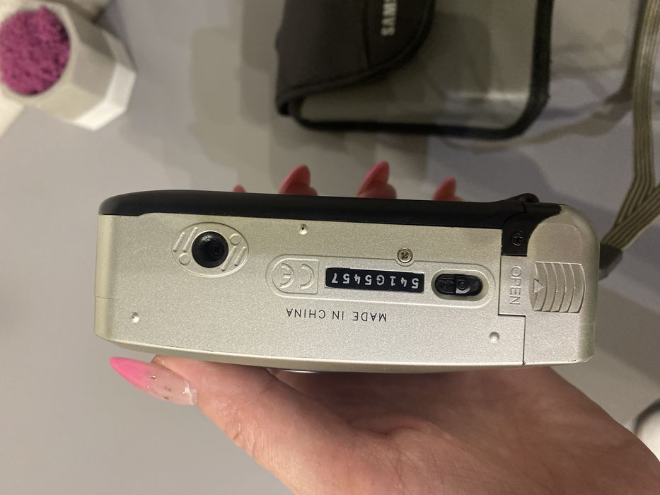 Фотоапарат плівочний Samsung з чохлом