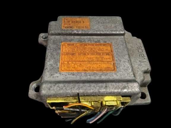 Farol de Mazda 323 de 1998 1.3i