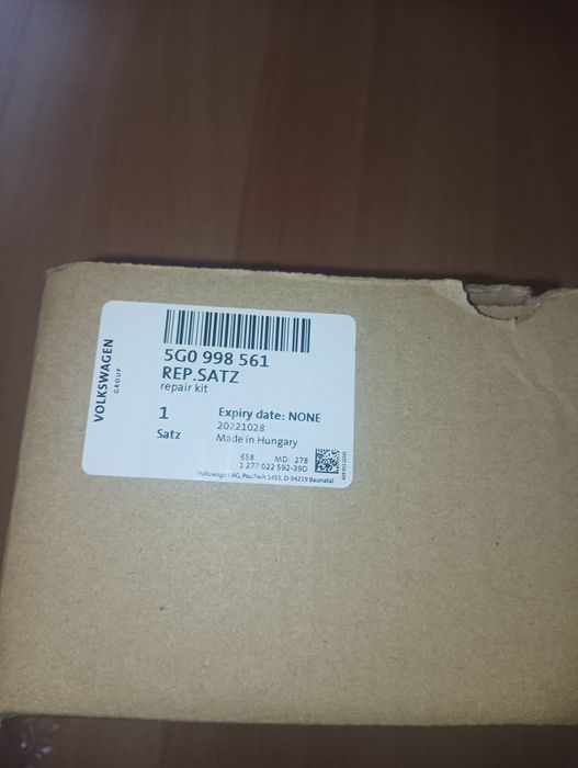 Mocowanie Radaru Przód Komplet z Blachą Mocującą Vw,Seat,Audi ,Skoda OE nr 5G0 998 561