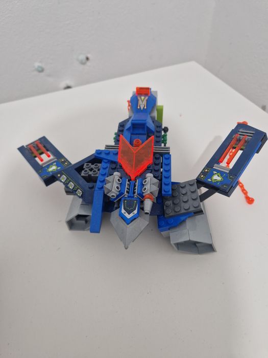 LEGO Nexo Knights 70320, 70315,  70321, 70323