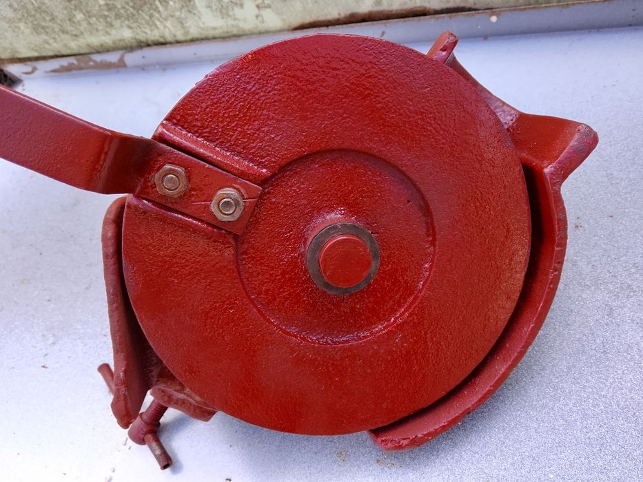 Лущилка для кукурузы